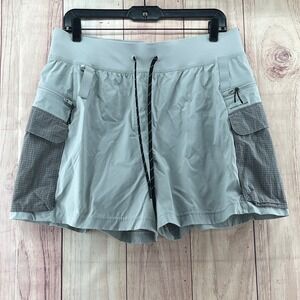 Lululemon Women's‎ Size 12 Shorts Seal Gray Cargo Multi-Pockets High-Rise
